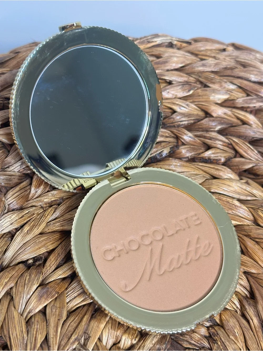 New without box Too Faced Chocolate Soleil Matte Bronzer shade Chocolate Matte